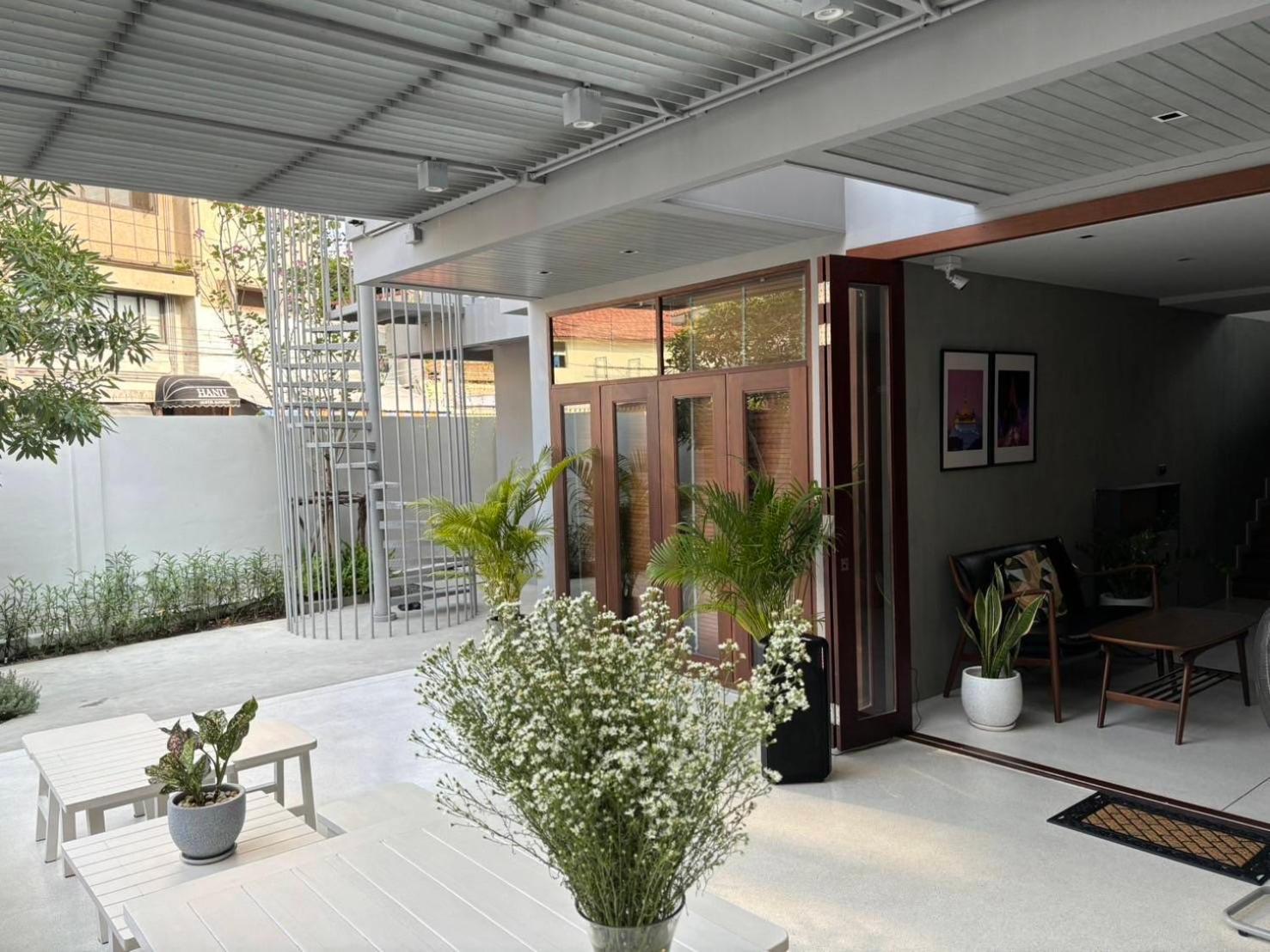 Rooms At Number60 Khaosan Bangkok Exterior foto